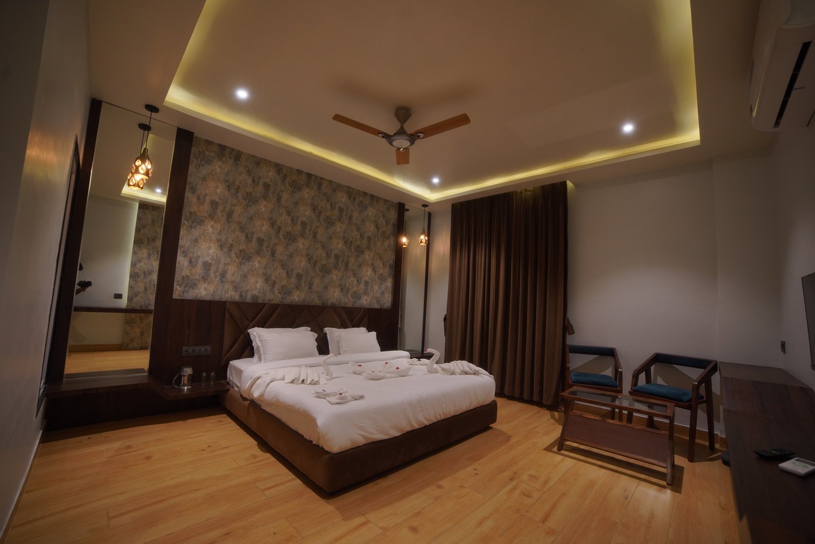 Super Deluxe Rooms